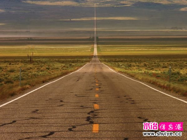 ����50�Ź�·����Ϊ��ȫ����¶��Ĺ�·��������һ�������Ƭ���㹻��������.