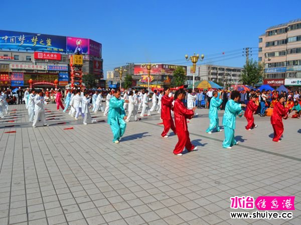 DSC_2400_.jpg