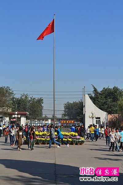 DSC_2740_.jpg