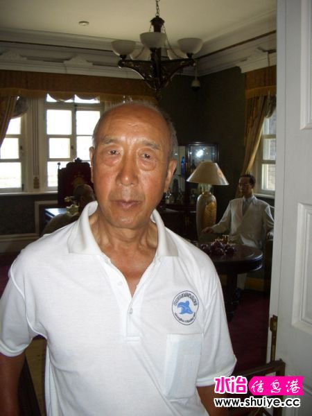 mxcp984880943510985768.jpg