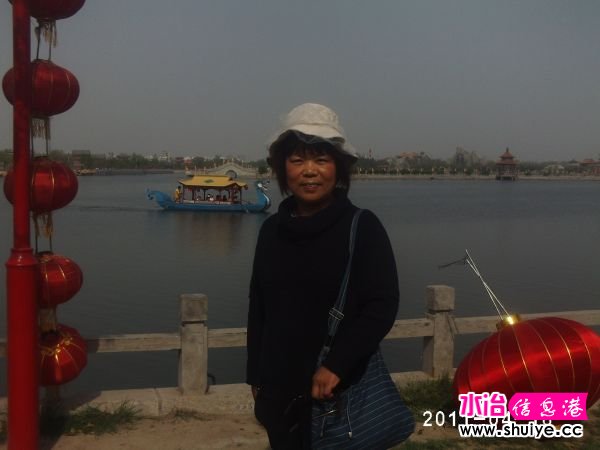 PHOT3500.JPG