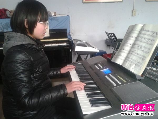 QQͼƬ20140220180417.jpg