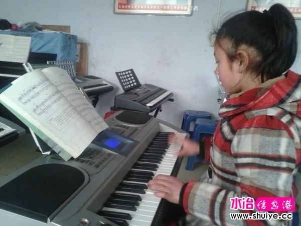 QQͼƬ20140220180428.jpg