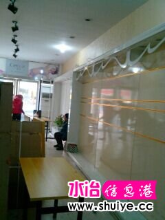 e546189e04fe5c483d3e3f30aee2dae5_0.jpg
