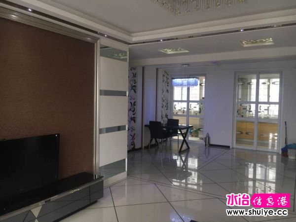 153519n11198zy1zw3tt13.jpg