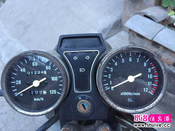 wechat_upload15961959555f2404732f317