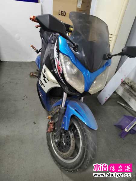 wechat_upload16059442165fb8c39838f65