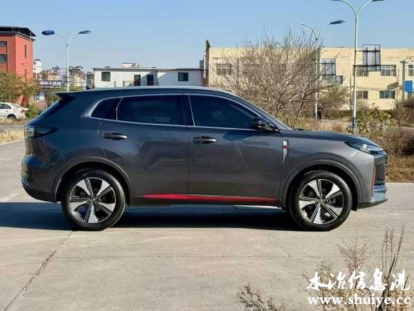 wechat_upload1764725947692f94bb7aec4