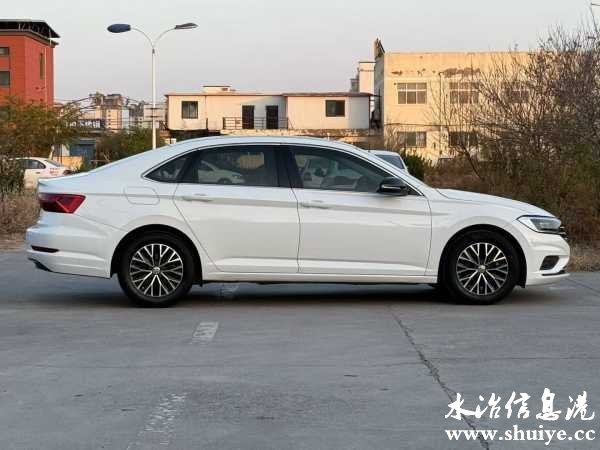 wechat_upload1764726113692f956119205